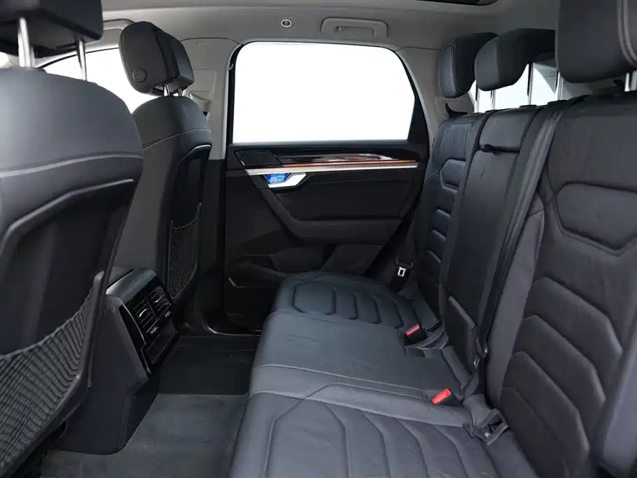 Touareg 2021 2.0TSI Ruishang Edition купить на сайте DeffCars
