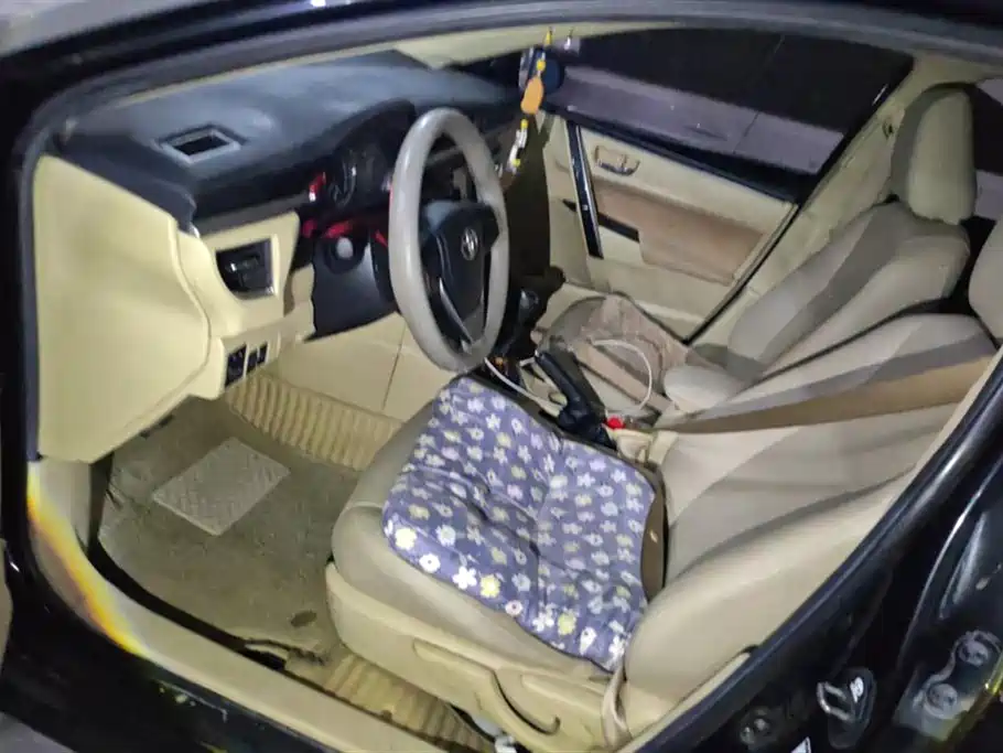 Corolla 2014 1.6L Manual GL-i купить на сайте DeffCars