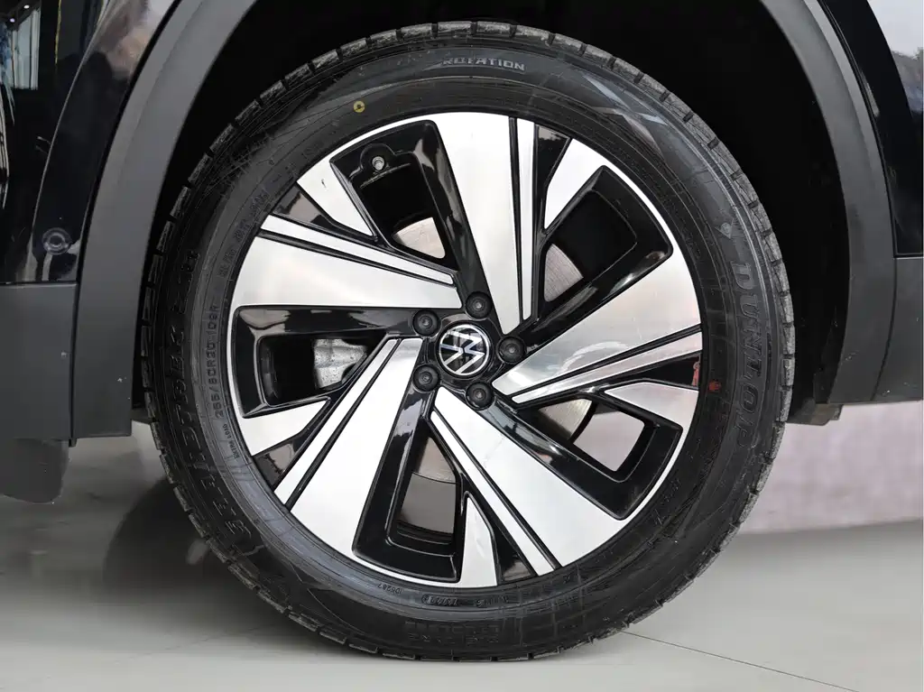 Touron 2022 380TSI four-wheel drive luxury version купить на сайте DeffCars