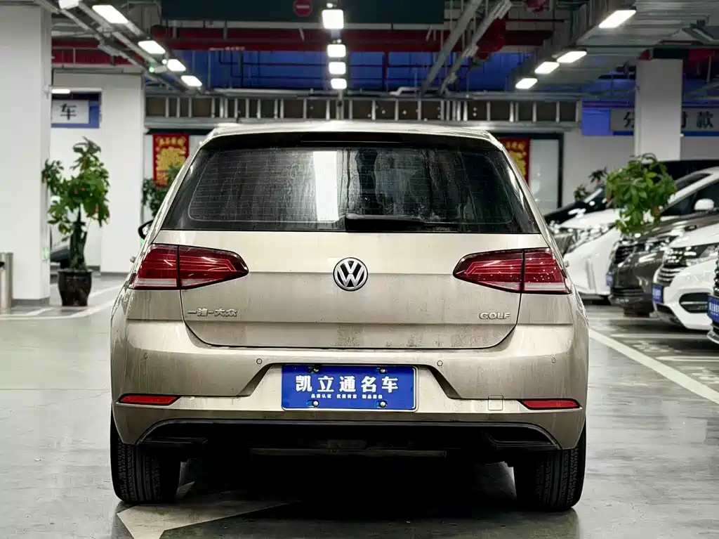 Golf 2018 1.6L automatic fashion model купить на сайте DeffCars