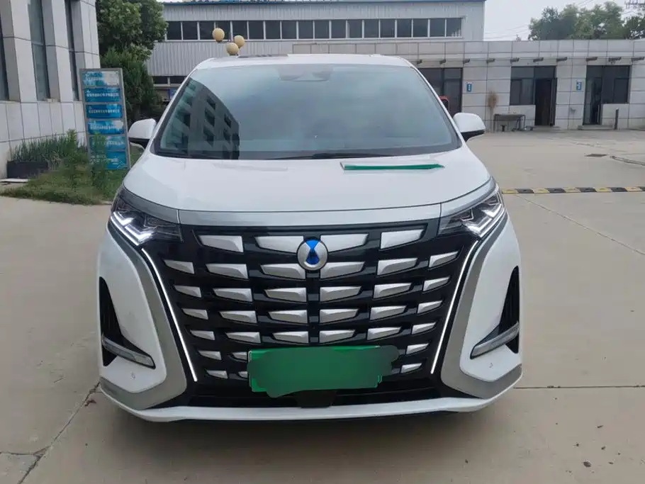 Denza D9 2022 DM-i 970 four-wheel drive premium model купить на сайте DeffCars