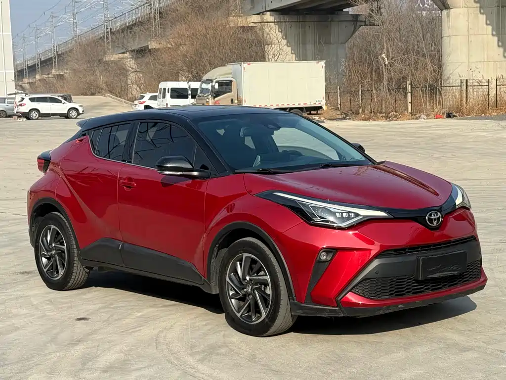 Toyota C-HR 2021 2.0L Luxury Edition купить на сайте DeffCars