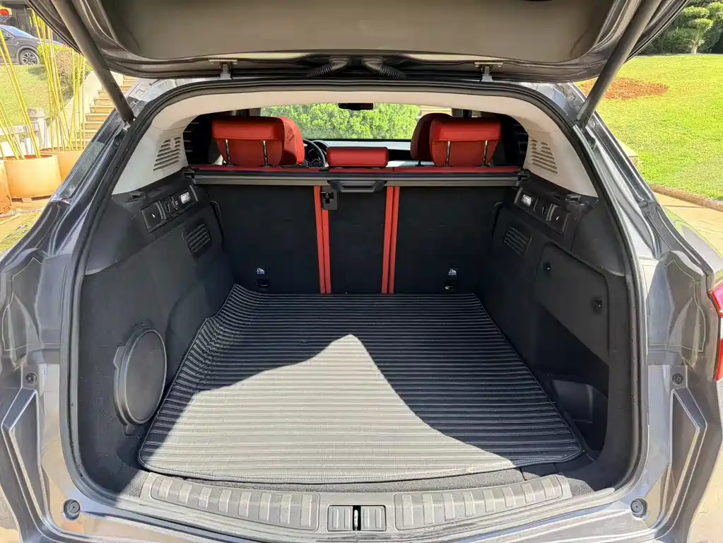 Stelvio 2020 2.0T 280HP Deluxe Edition купить на сайте DeffCars