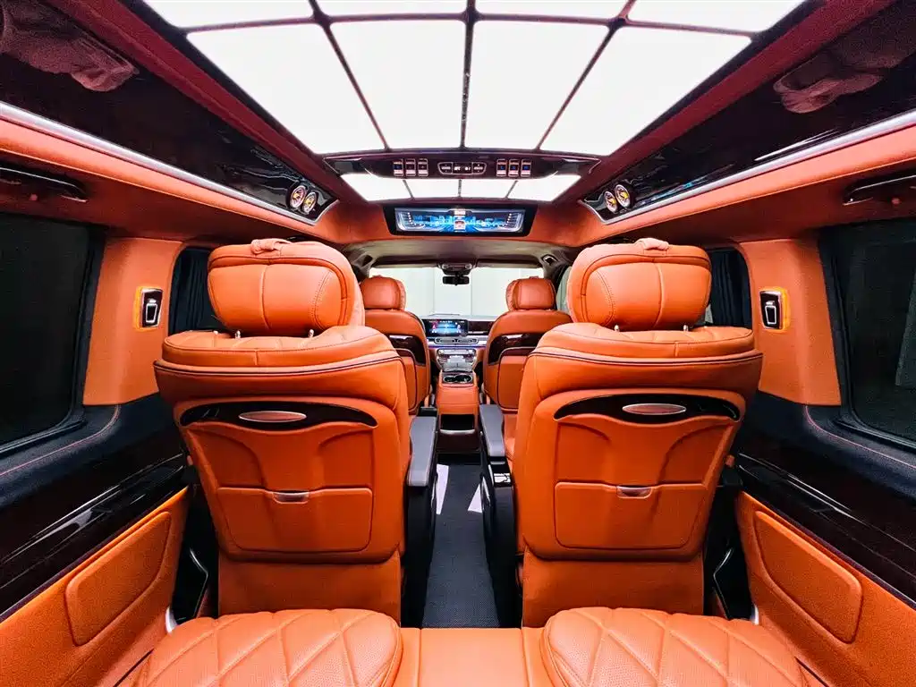 Vito 2024 2.0T Business Edition 7 seats купить на сайте DeffCars