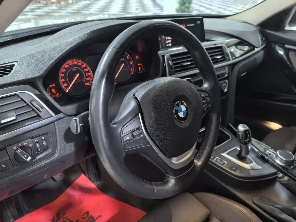 BMW 3 Series 2019 320Li xDrive Fashion купить на сайте DeffCars