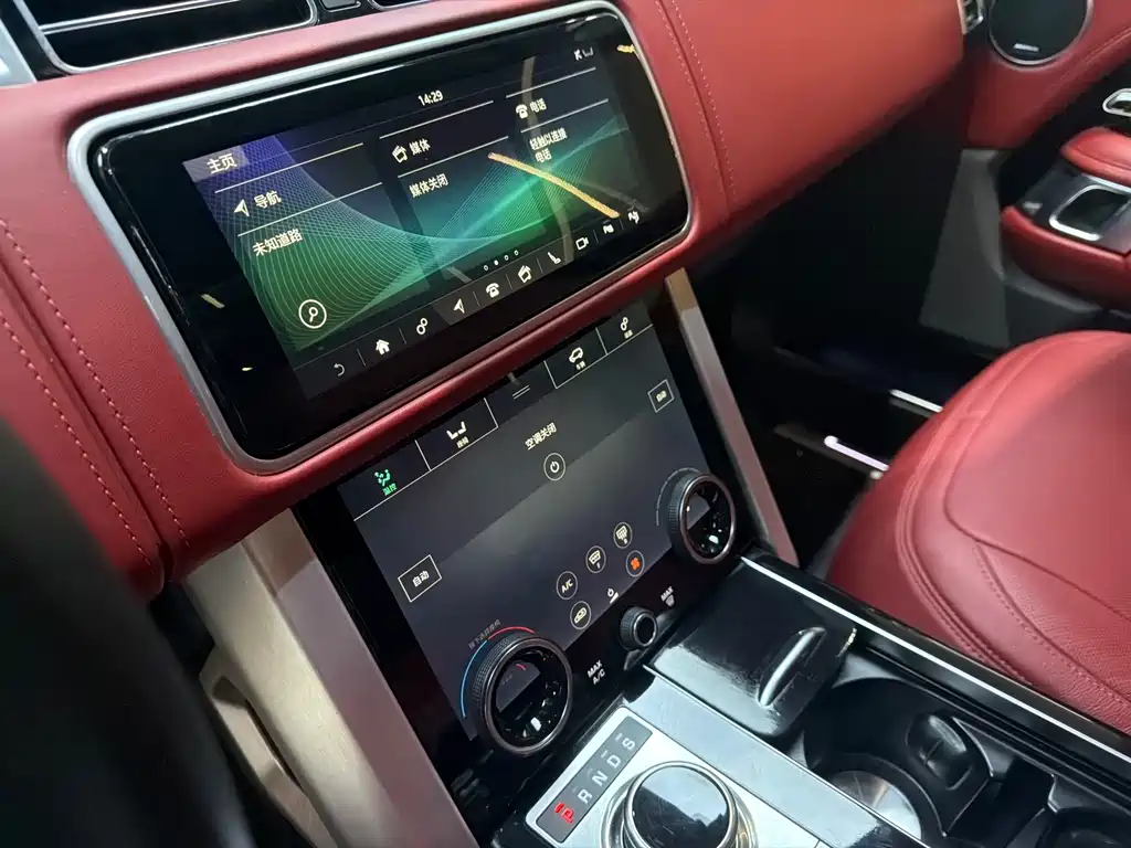 Range Rover 2022 3.0 L6 400PS Honor Creation Extended Edition купить на сайте DeffCars