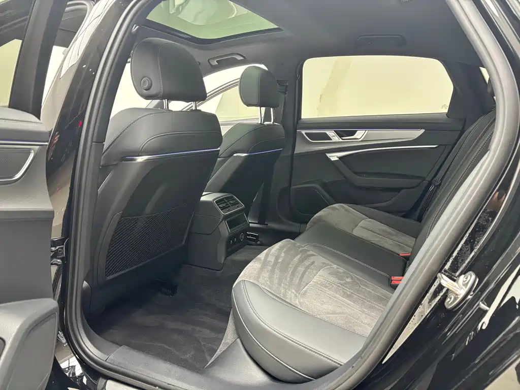 Audi A6L 2023 40 TFSI luxury and dynamic model купить на сайте DeffCars