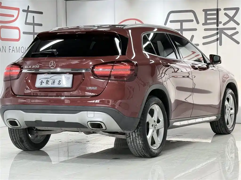 Mercedes-Benz GLA 2018 GLA 200 Dynamic купить на сайте DeffCars