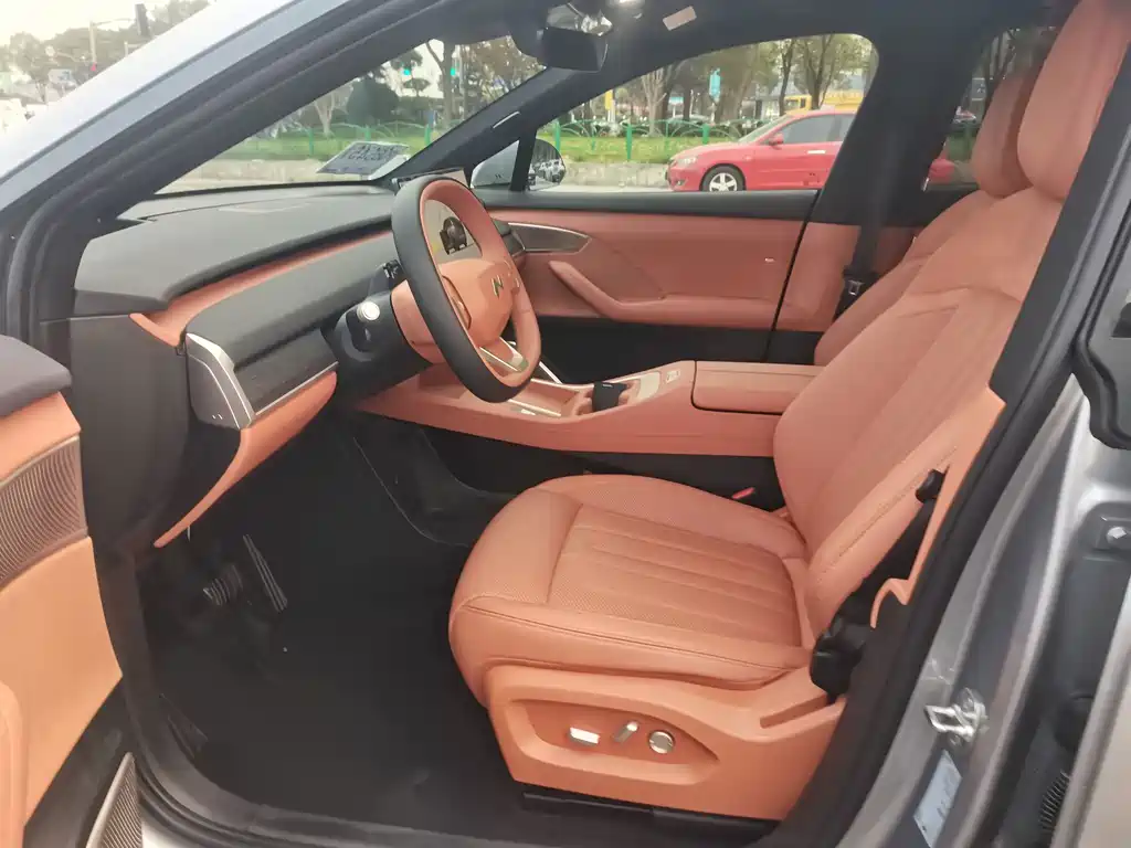 Ledo L60 2024 60kWh four-wheel drive version купить на сайте DeffCars