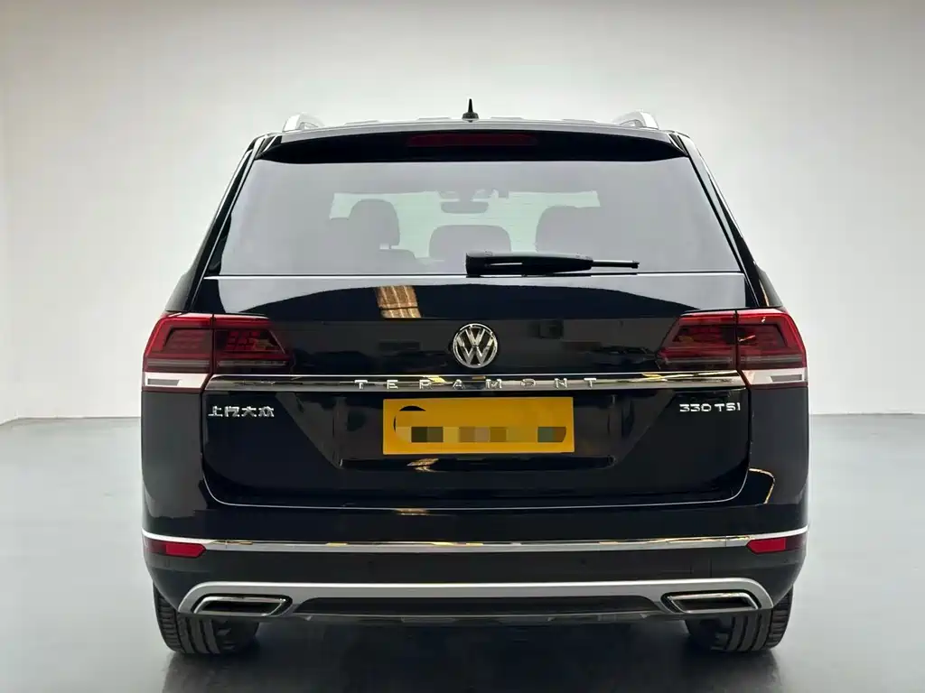 Touron 2017 330TSI two-wheel drive luxury version купить на сайте DeffCars