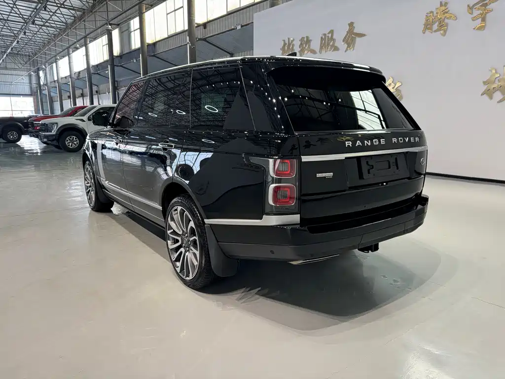 Range Rover 2022 3.0 L6 400PS Honor Creation Extended Edition купить на сайте DeffCars