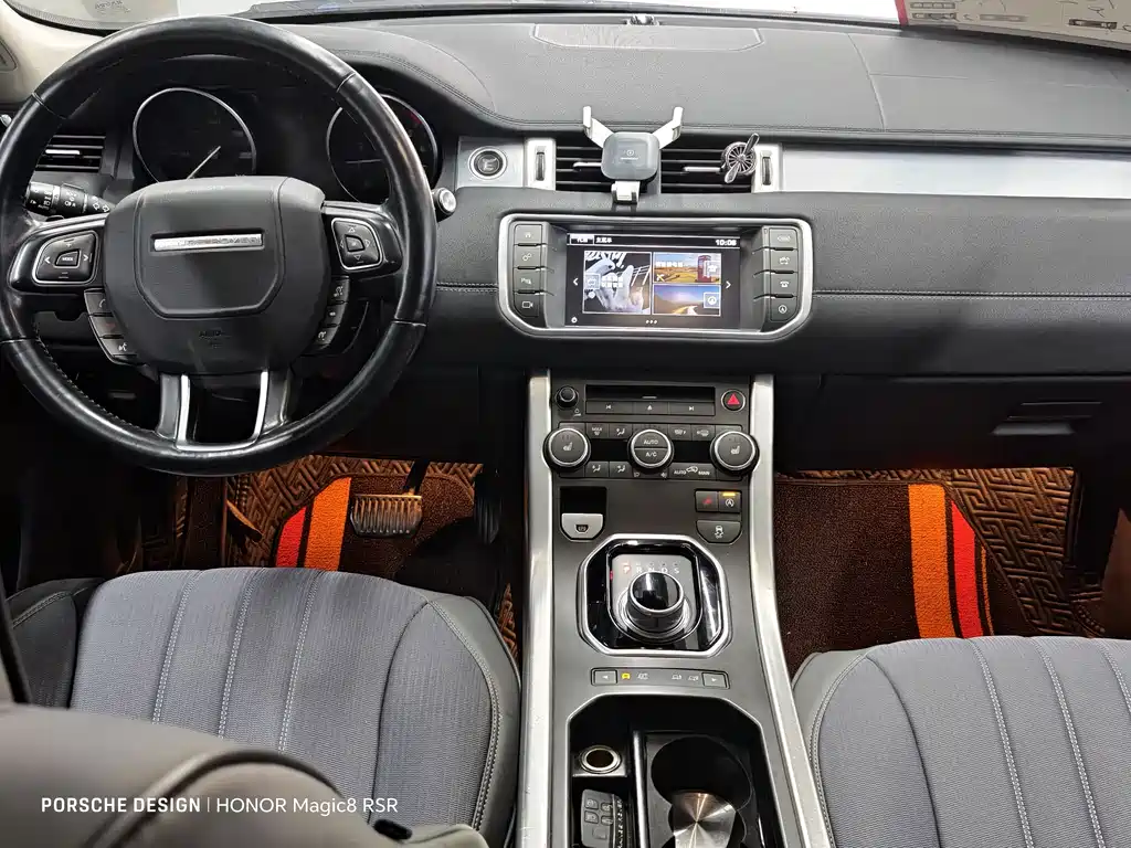 Range Rover Evoque 2016 2.0T SE PLUS Smart Edition купить на сайте DeffCars