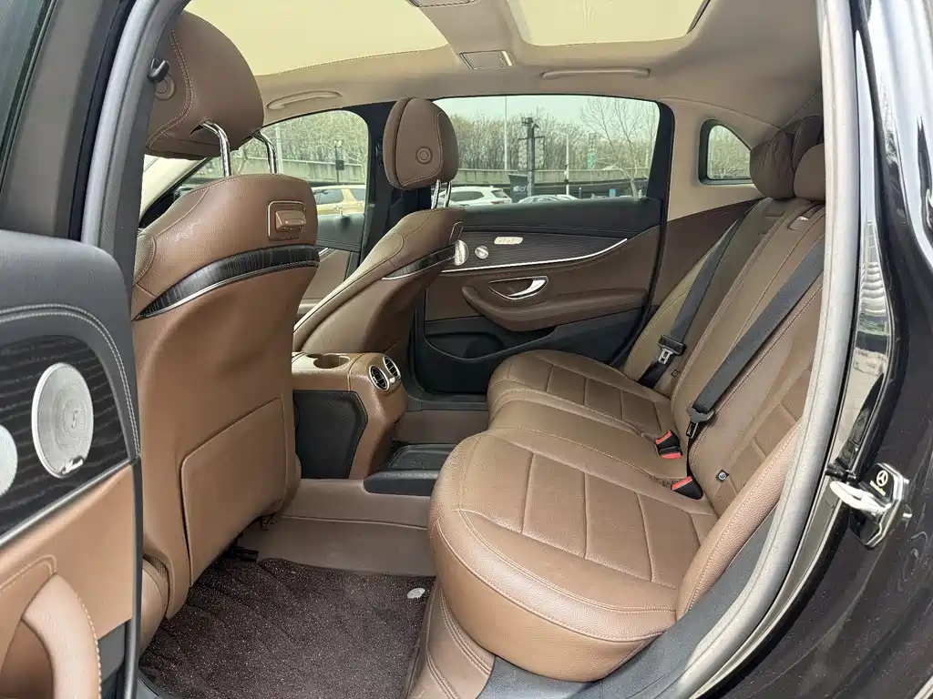 Mercedes-Benz E-Class 2019 facelift E 300 L sporty and stylish купить на сайте DeffCars
