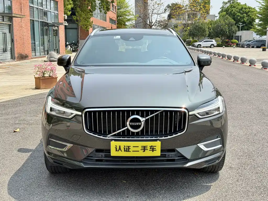 Volvo XC60 2021 T5 four-wheel drive Zhiyi Luxury Edition купить на сайте DeffCars