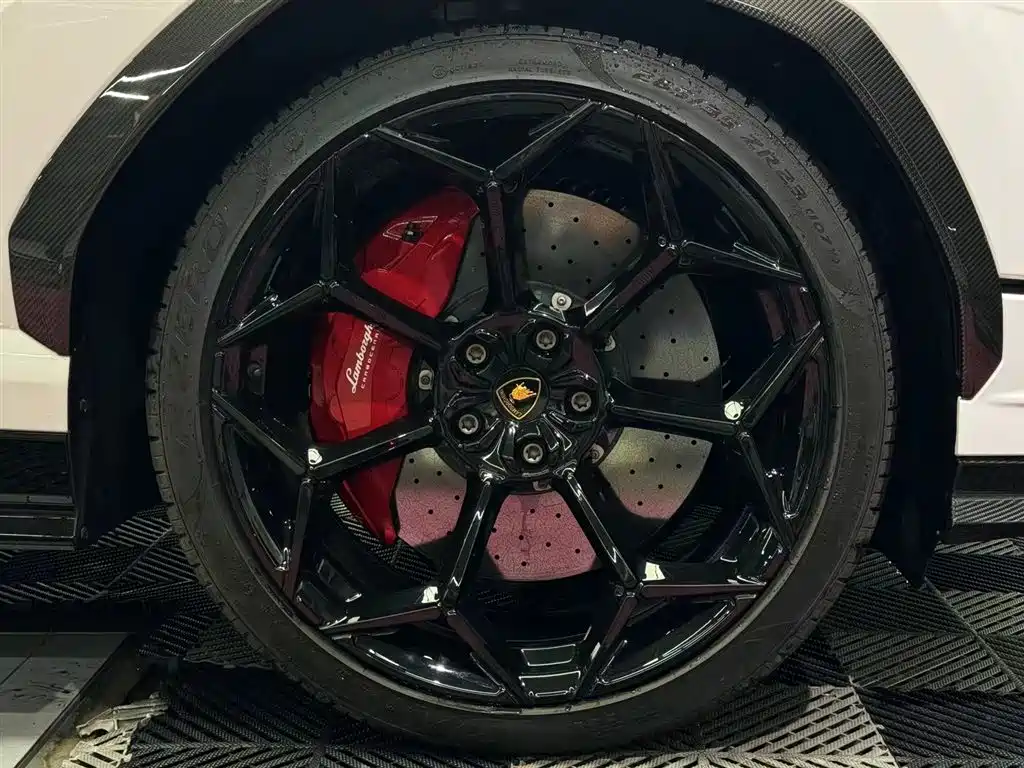 Urus 2022 4.0T V8 Performante купить на сайте DeffCars