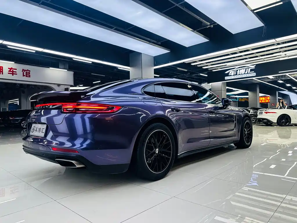 Panamera 2017 Panamera Executive Extended Edition 3.0T купить на сайте DeffCars