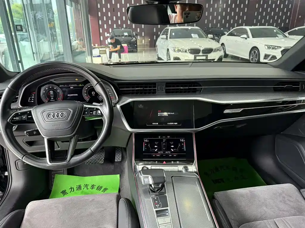 Audi A6L 2021 40 TFSI luxury and dynamic model купить на сайте DeffCars