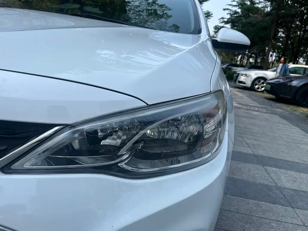 Kovoz 2018 320 automatic sunroof version купить на сайте DeffCars