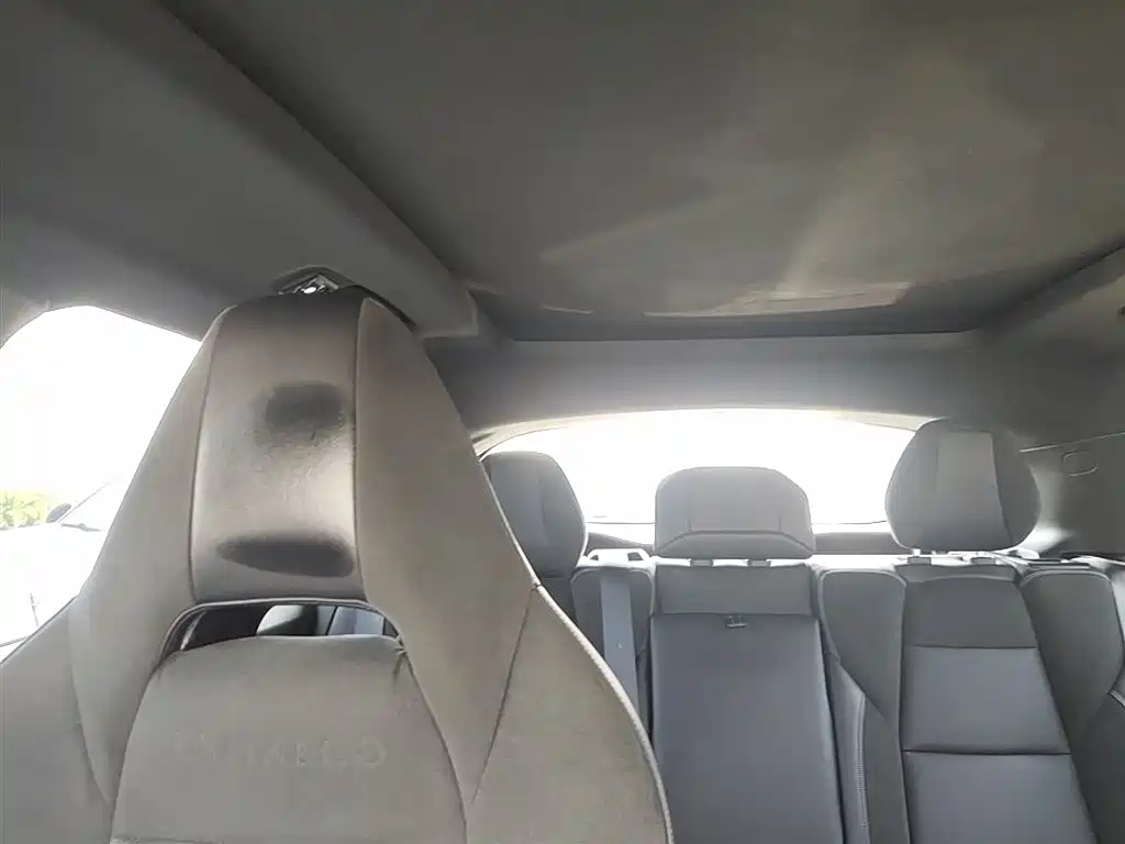 Lynk & Co 01 2023 1.5TD EM-F PM купить на сайте DeffCars