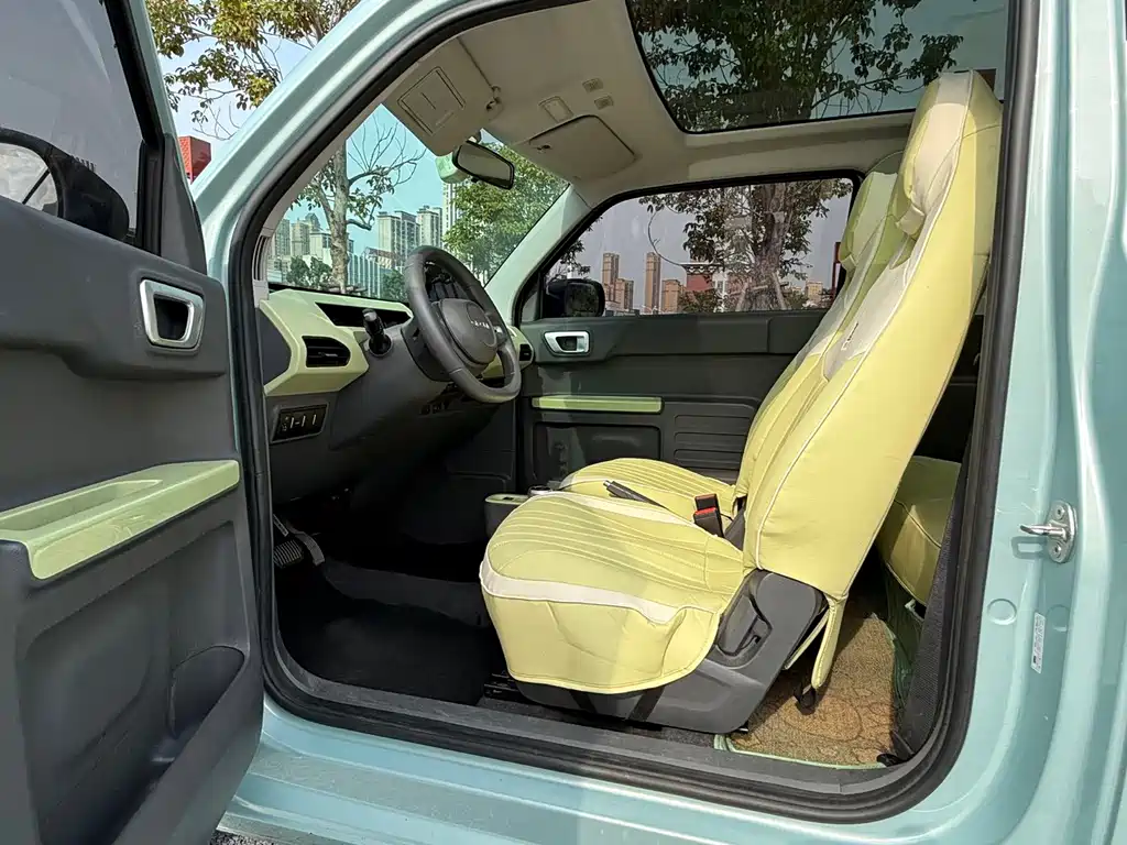 Panda (Geome) 2023 mini 200km Little Yellow Duck Limited Edition Happy Hour купить на сайте DeffCars