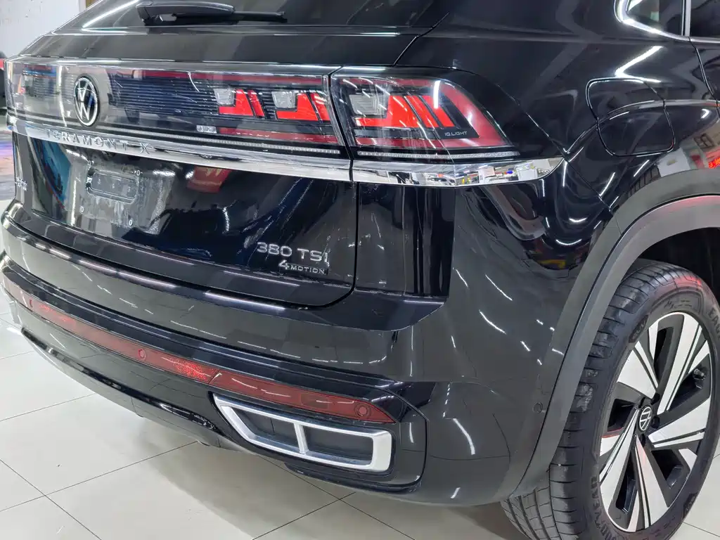 Touron 2024 Touron X 380TSI four-wheel drive Dragon Edition купить на сайте DeffCars