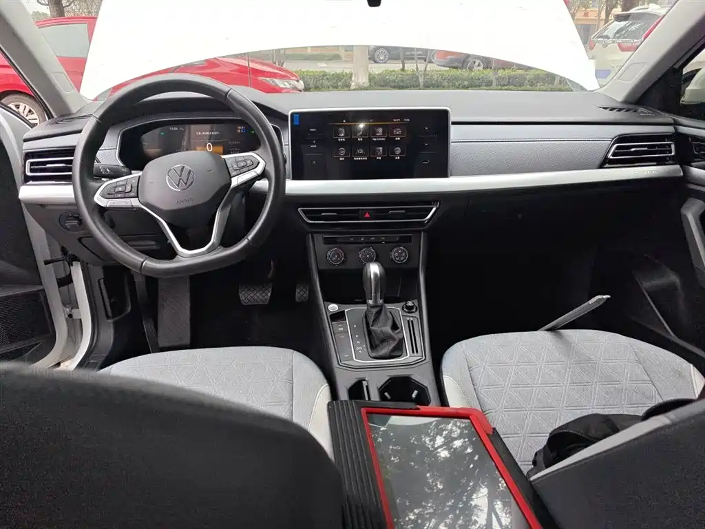 Lavida 2023 1.5L automatic full version купить на сайте DeffCars