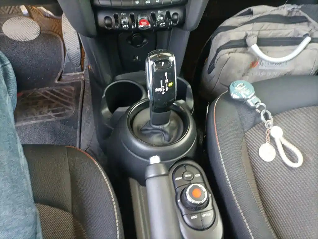 Mini 2022 1.5T one купить на сайте DeffCars