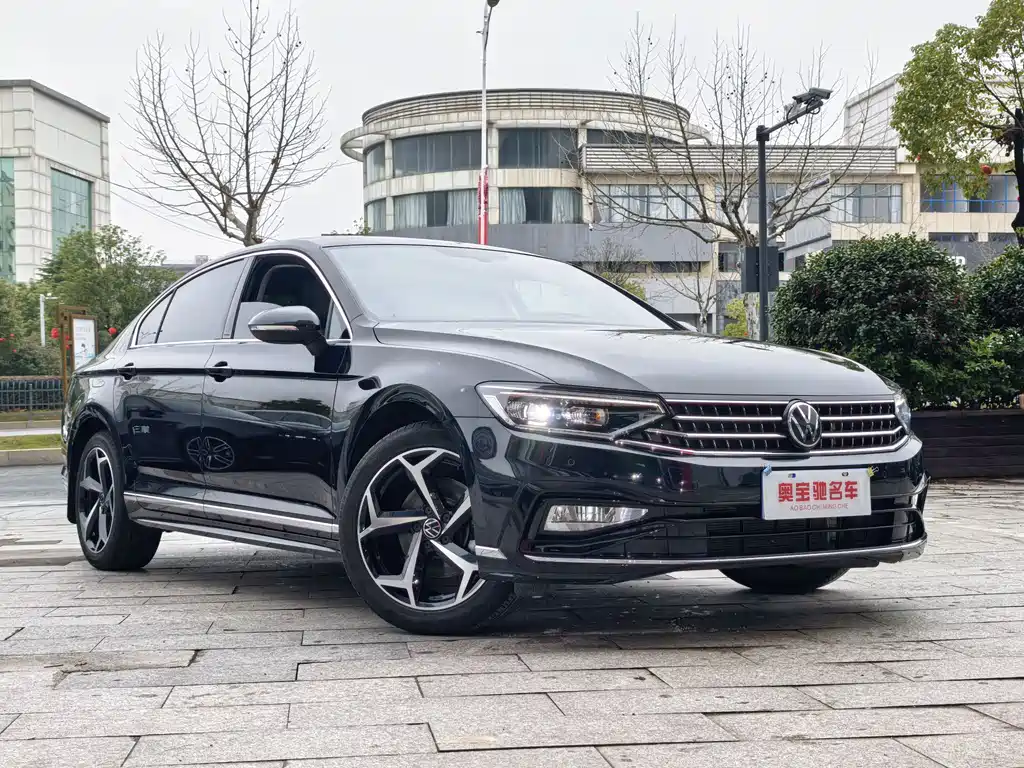 Magotan 2025 model 280TSI DSG comfort model купить на сайте DeffCars