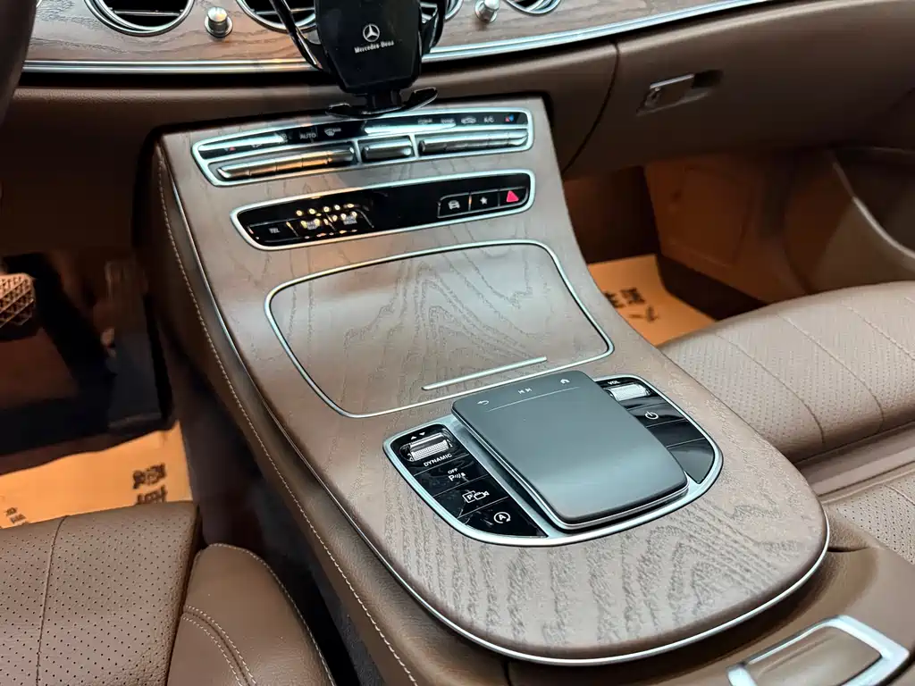 Mercedes-Benz E-Class 2022 facelift E 300 L fashionable model купить на сайте DeffCars