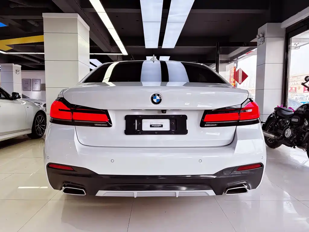 BMW 5 Series 2021 facelift 525Li M Sports Package купить на сайте DeffCars