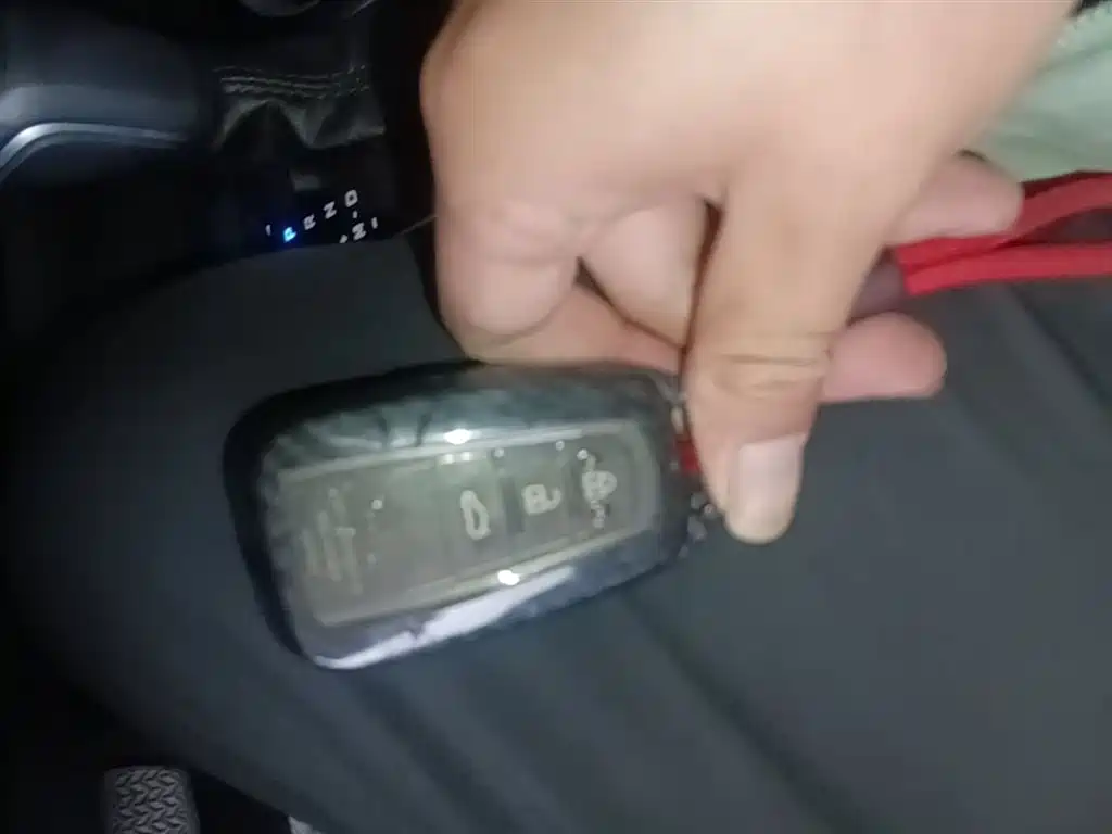 Camry 2021 2.0G Deluxe Edition купить на сайте DeffCars