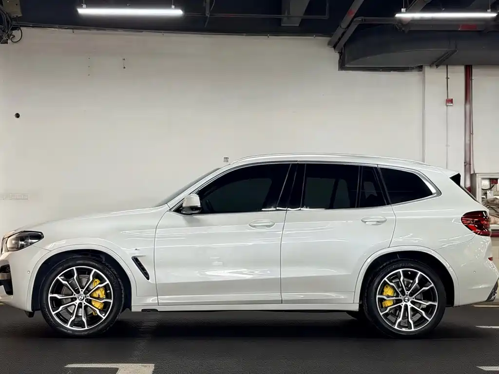 BMW X3 2021 facelift xDrive30i leading M sports package купить на сайте DeffCars