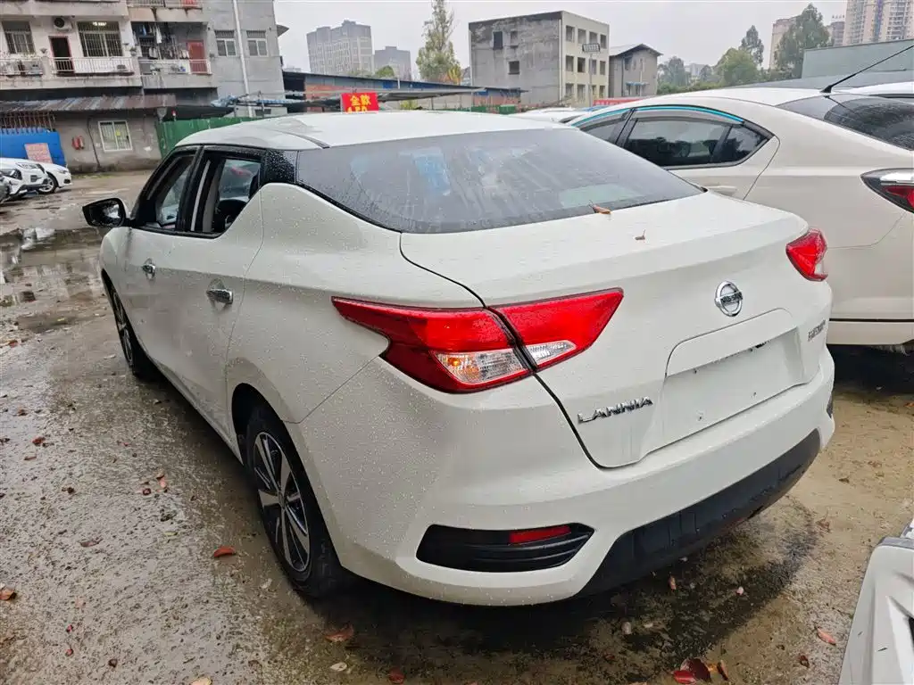 Bluebird 2019 1.6L manual cool version National VI купить на сайте DeffCars