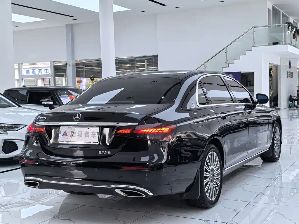 Mercedes-Benz E-Class 2023 E 300 L Luxury Model купить на сайте DeffCars