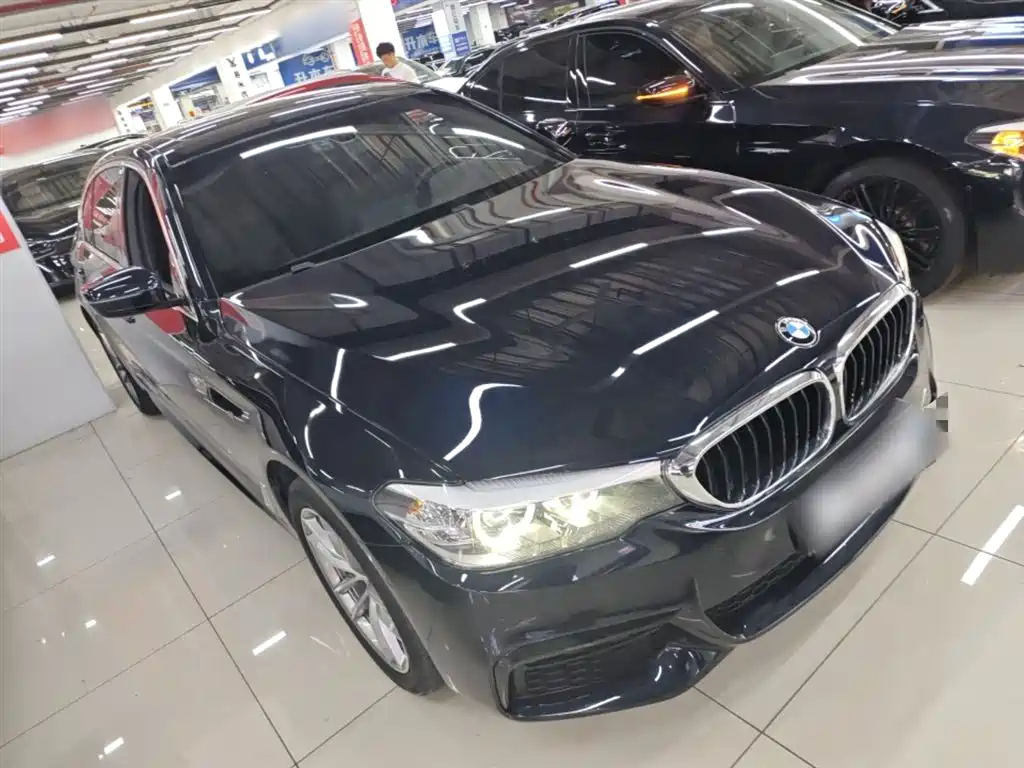 BMW 5 Series 2020 525Li M Sports Package купить на сайте DeffCars