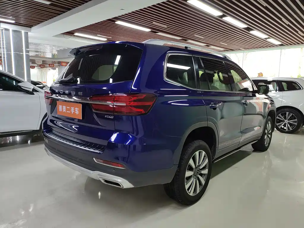 Roewe RX8 2018 30T Intelligent Network Two-wheel Drive Ultimate Edition купить на сайте DeffCars