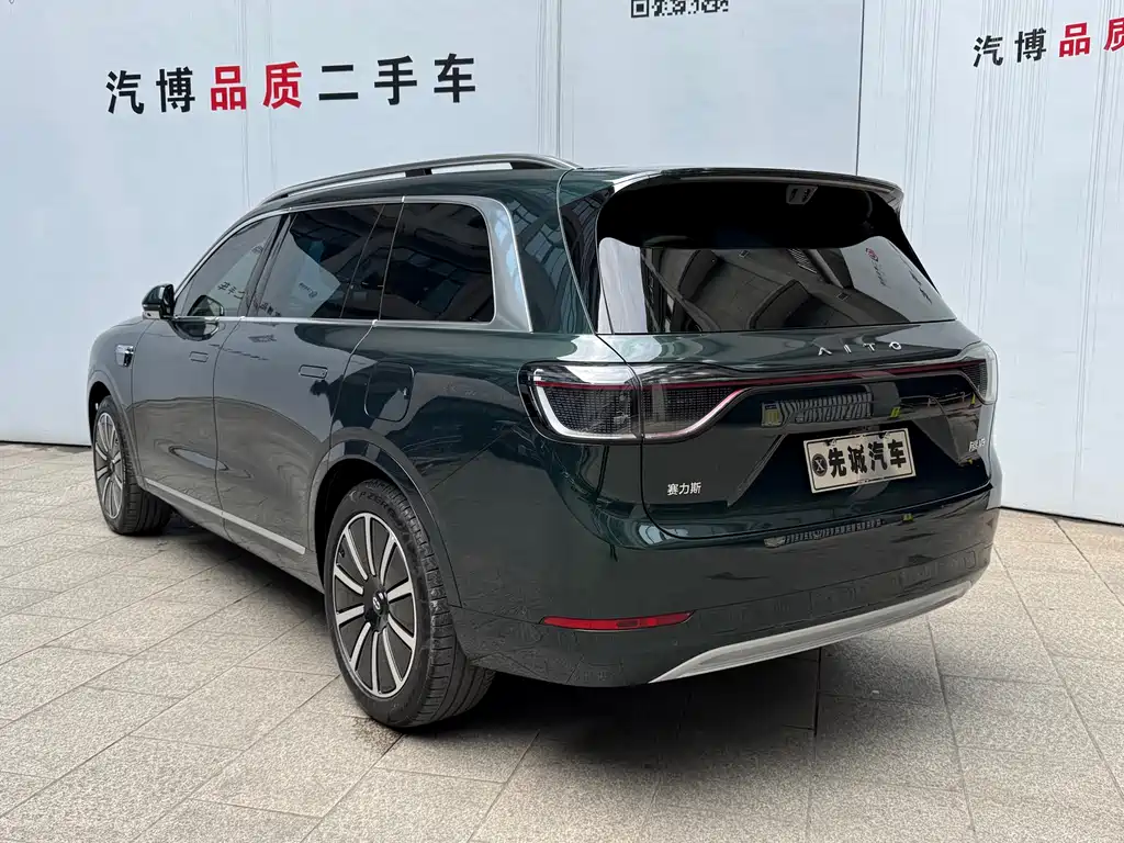 Wenjie M9 2025 extended range Ultra version 52kWh 6-seater version (192-line lidar) купить на сайте DeffCars