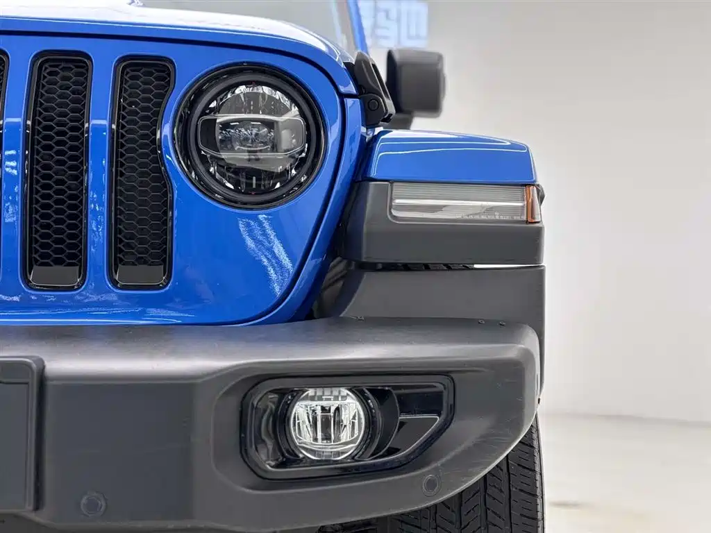 Wrangler 2022 2.0T Highlander Four-Door Edition купить на сайте DeffCars