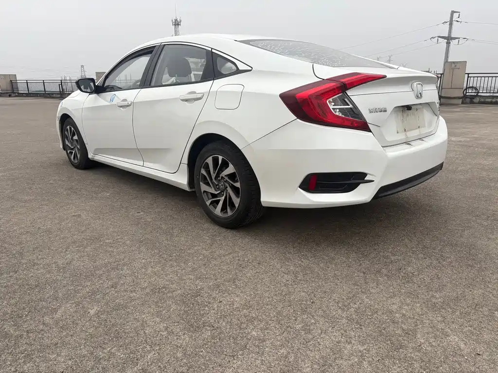 Civic 2019 180TURBO CVT Sports Edition National V купить на сайте DeffCars