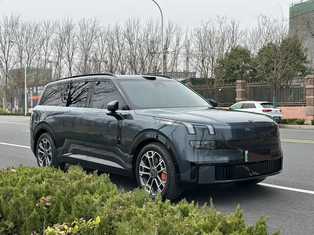Lynk & Co 900 2025 2.0T Ultra купить на сайте DeffCars