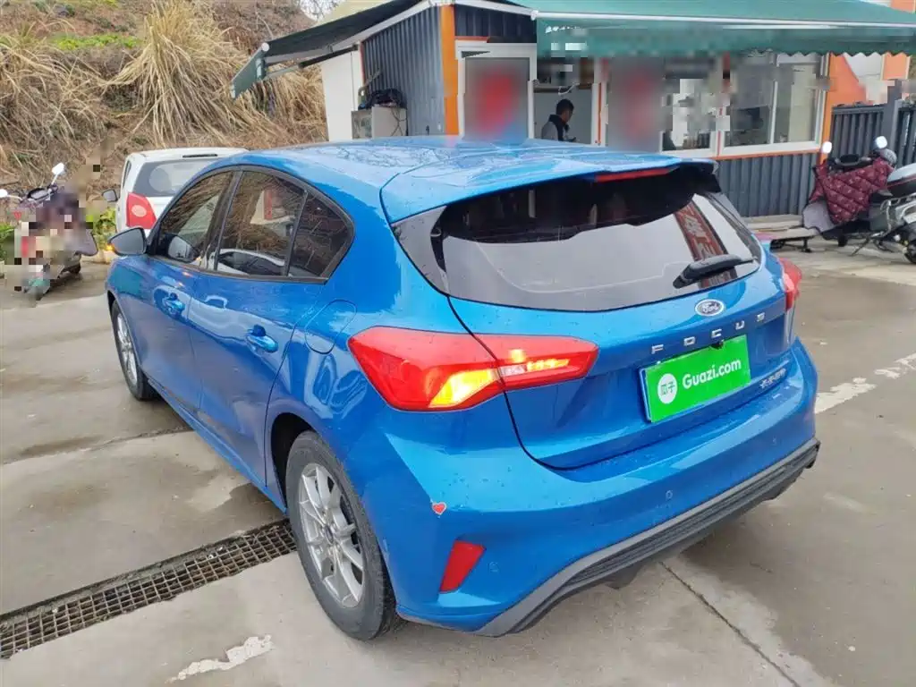 Focus 2020 Hatchback 1.5L Automatic Front Jump купить на сайте DeffCars