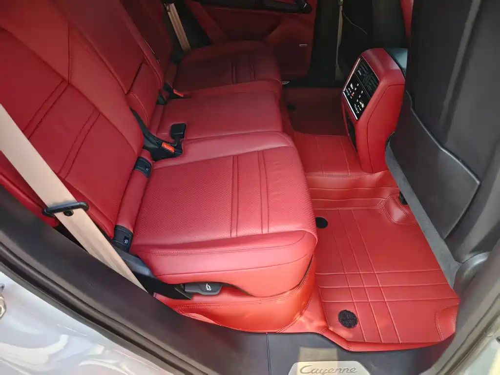 Cayenne 2023 Cayenne 3.0T Platinum Edition купить на сайте DeffCars
