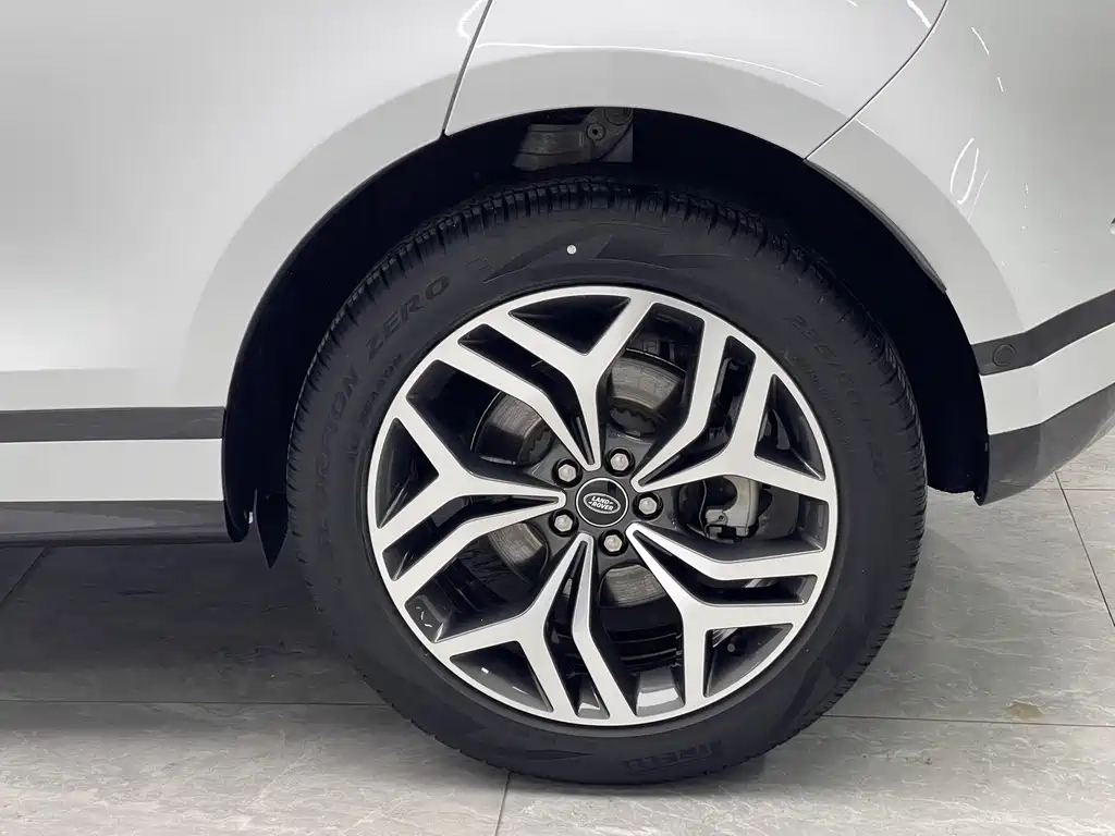 Range Rover Evoque 2023 Evoque L 249PS Luxury Edition купить на сайте DeffCars