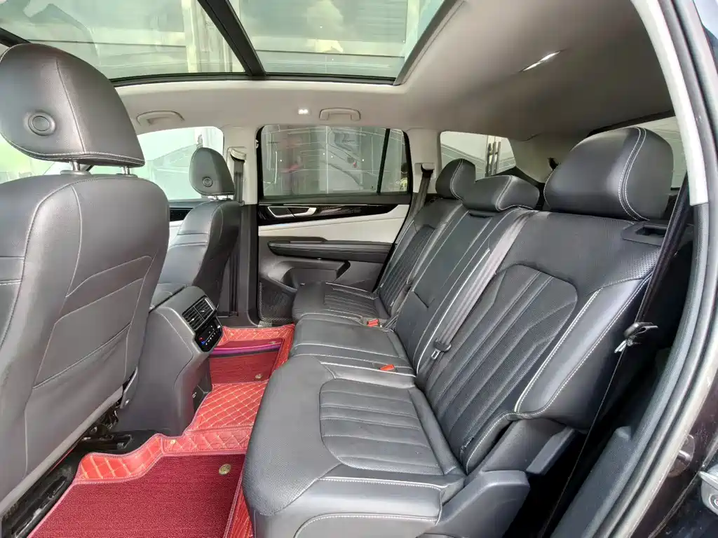 Touron 2021 380TSI four-wheel drive luxury version купить на сайте DeffCars