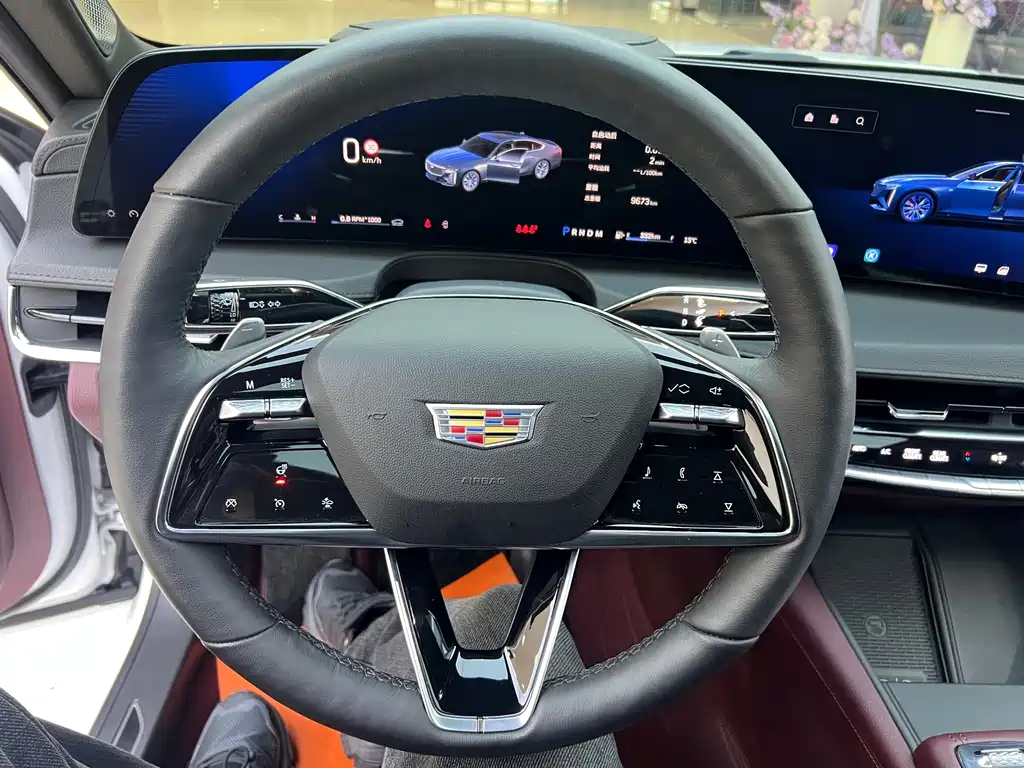 Cadillac CT6 2023 28T Platinum Type купить на сайте DeffCars