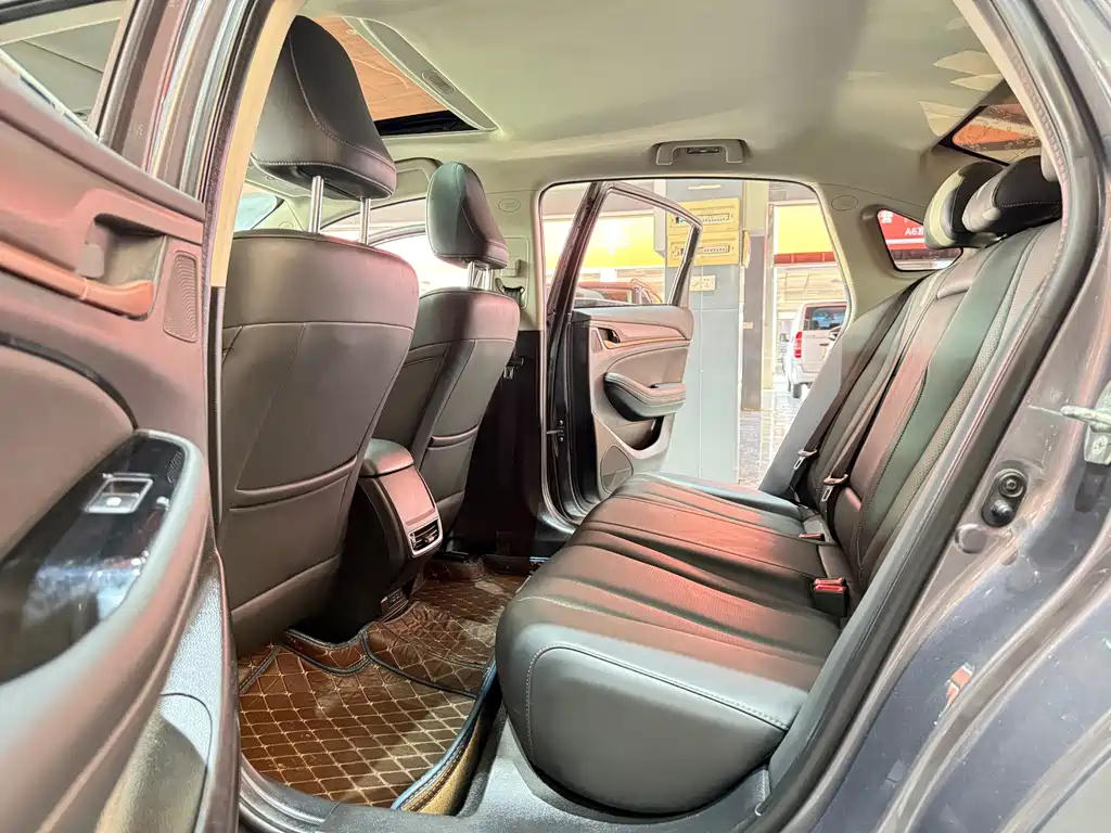 Trumpchi GA6 2022 270T automatic luxury version купить на сайте DeffCars