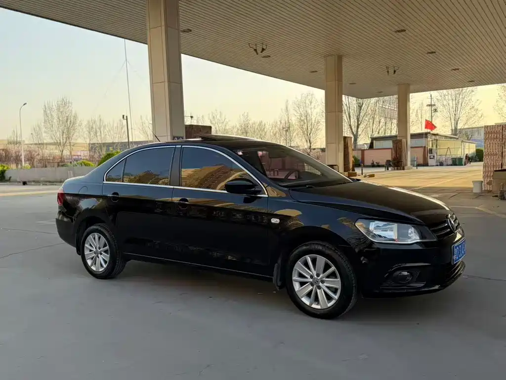 Jetta 2015 Edition 1.6L Manual Comfort купить на сайте DeffCars