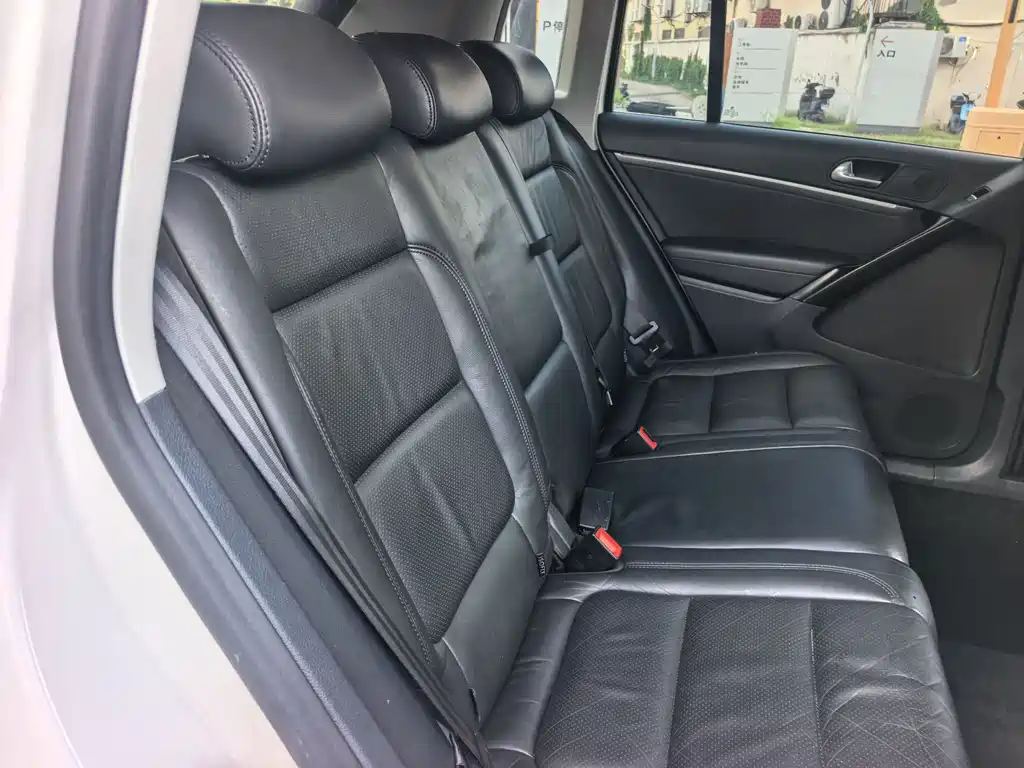 Tiguan 2013 1.8TSI automatic two-wheel drive luxury model купить на сайте DeffCars