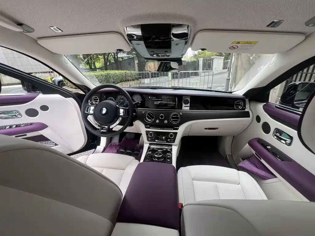 Ghost 2021款 6.7T 标准轴距版 купить на сайте DeffCars