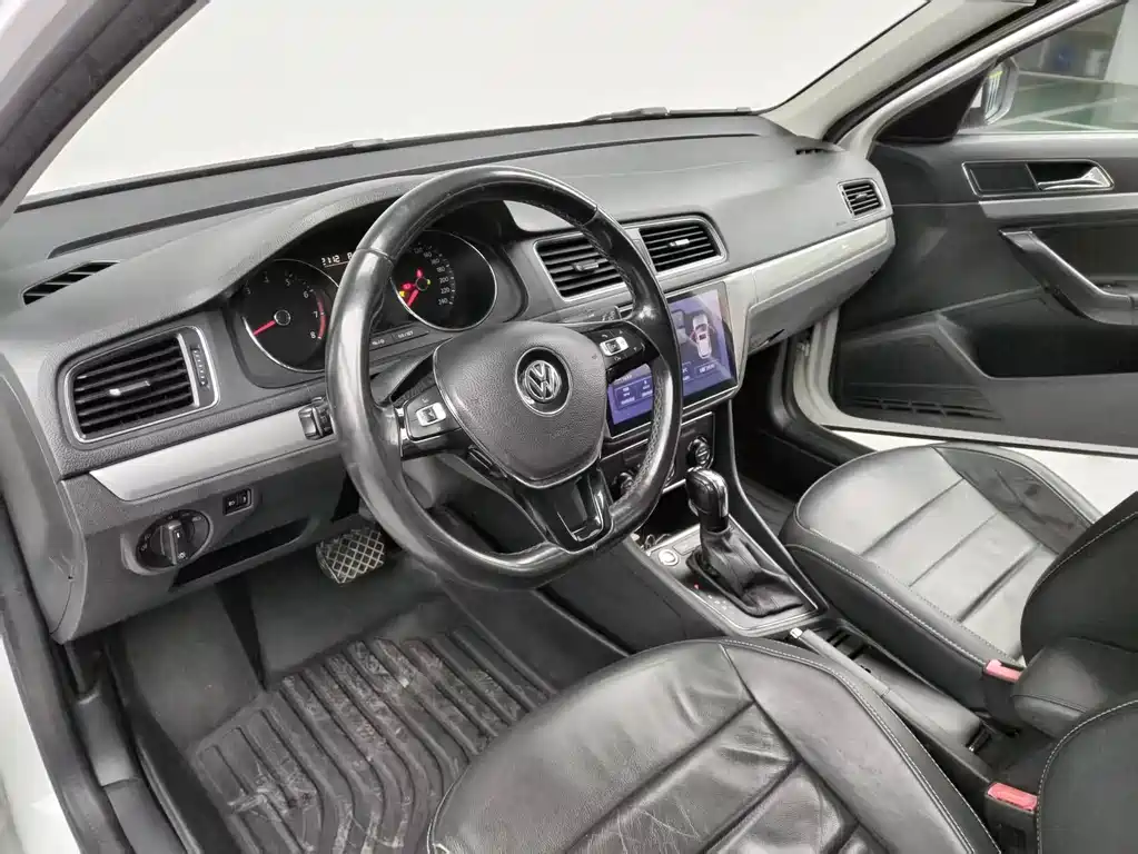 Langxing 2017 230TSI DSG Comfort Edition купить на сайте DeffCars